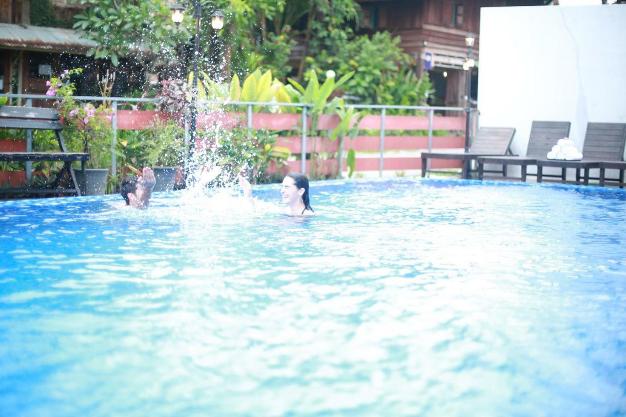 Vang Vieng Victory Hotel Esterno foto