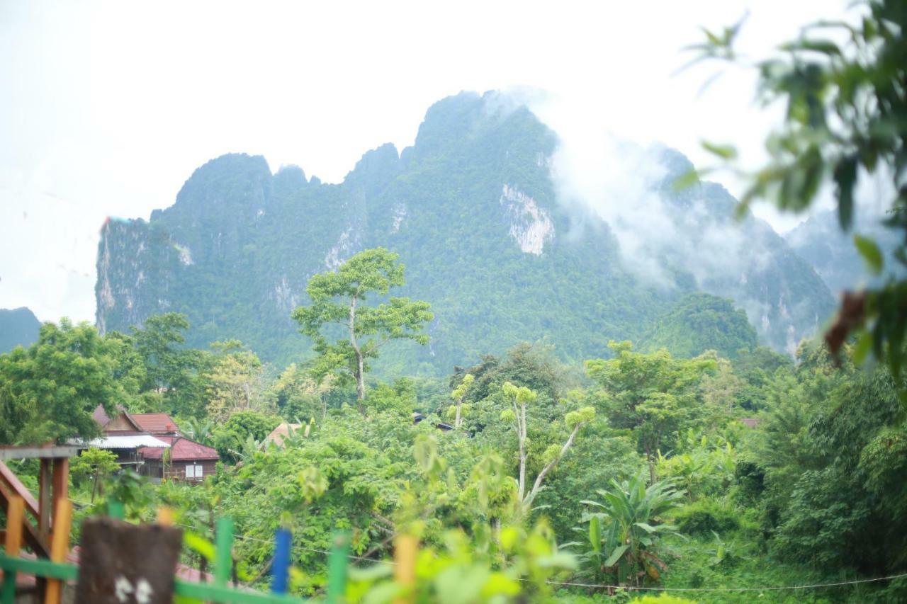 Vang Vieng Victory Hotel Esterno foto